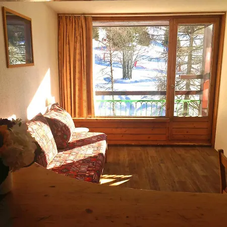 Au Avec Balcon Et Wifi Gratuit